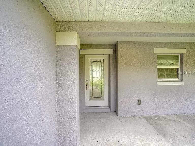 1037 Cass Ave — Photo 7