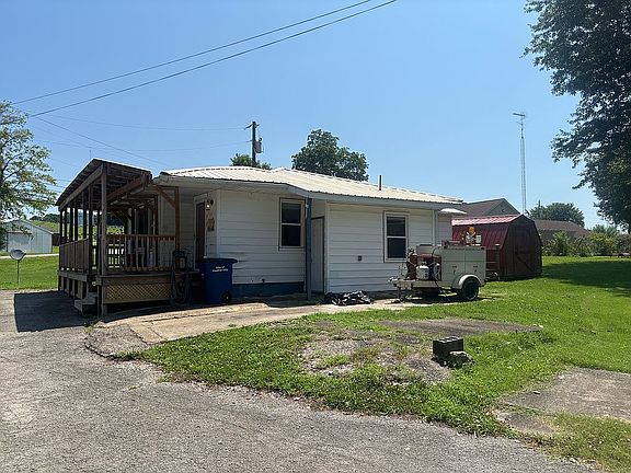 5th image of 602 E Everly Brothers Blvd