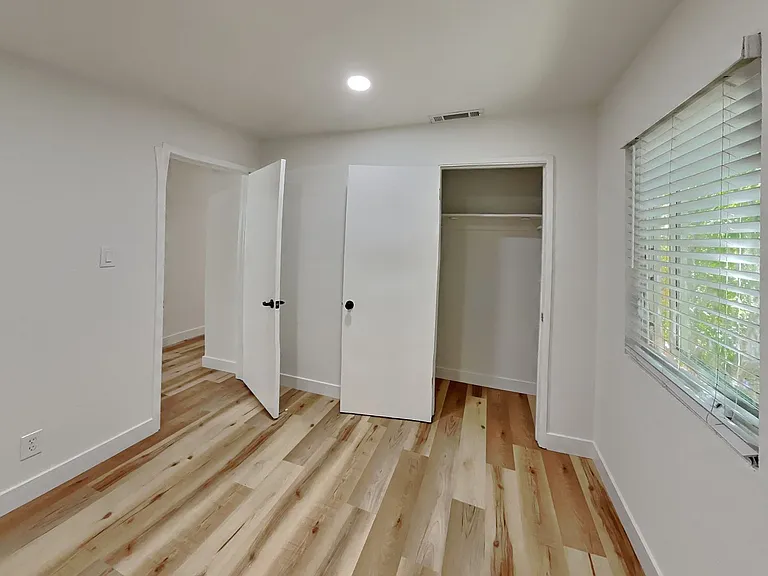 930 Dolores Avenue — Photo 13