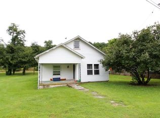 1018 Old Dixie Rd, Horse Cave, KY 42749