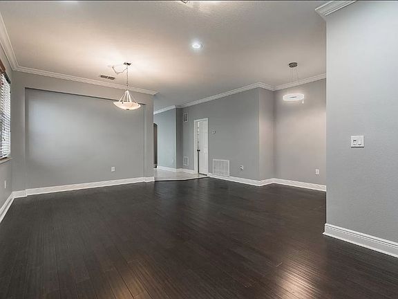 3rd image of 20264 Merry Oak Ave