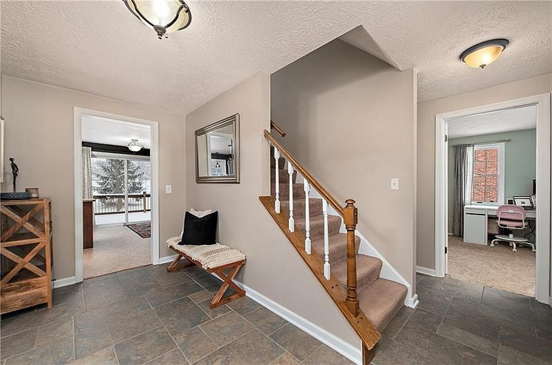 1544 Field Club Dr, Pittsburgh, PA 15237 Zillow