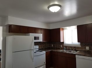 3322 W Jolly Rd, Lansing, MI 48911