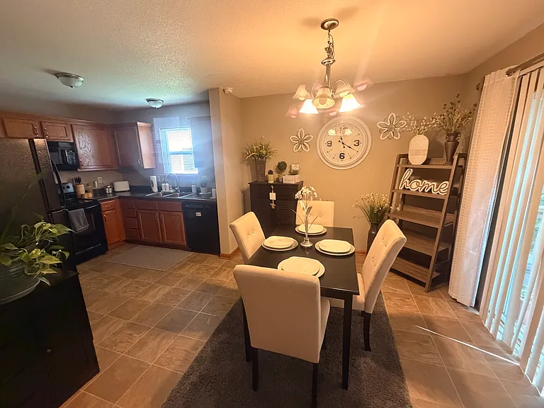 1620 NW Garrett Dr — Photo 16