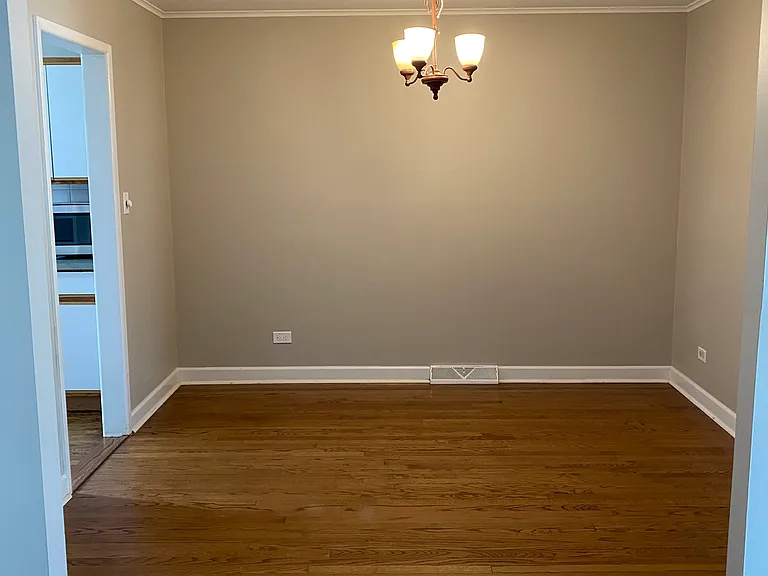 332 Indian Dr — Photo 3