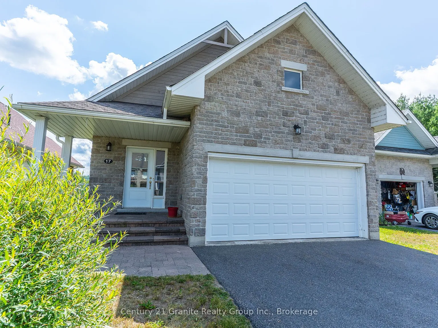 3 bed, $3,500 — Photo 2