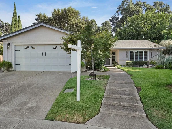 3851 W Creek Dr, Stockton, CA 95209