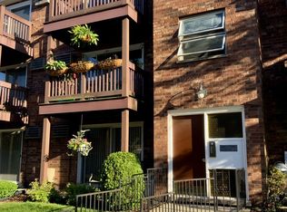 14810 Kilpatrick Ave #411, Midlothian, IL 60445