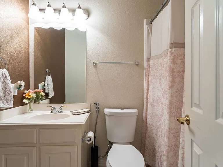 4420 Orchard Gate Dr — Photo 2