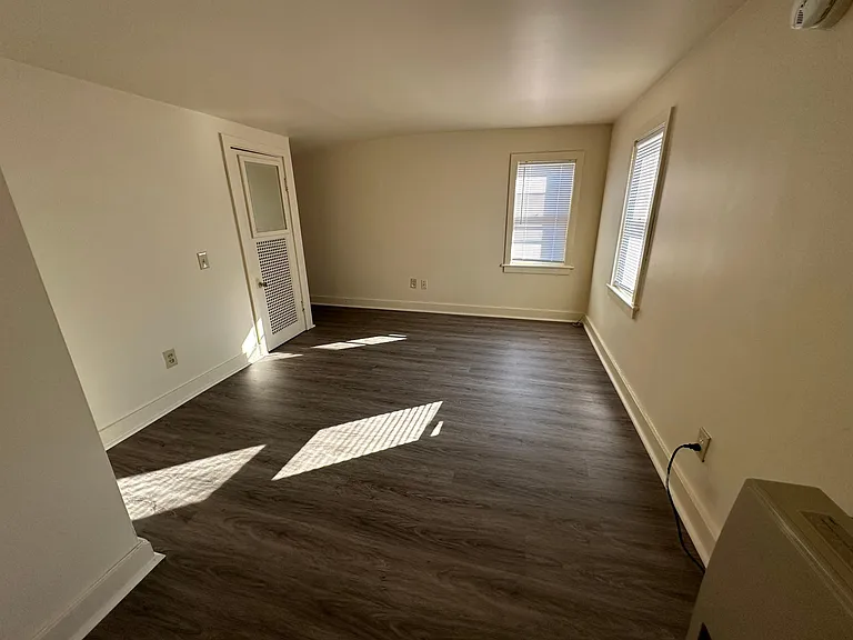 107 Buell St #7 — Photo 7