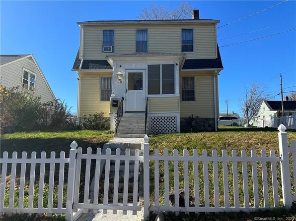 107 Mansfield Avenue, Waterbury, CT 06705