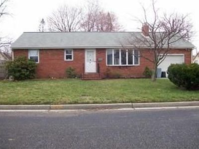 36 Delaware Dr, Penns Grove, NJ, 08069