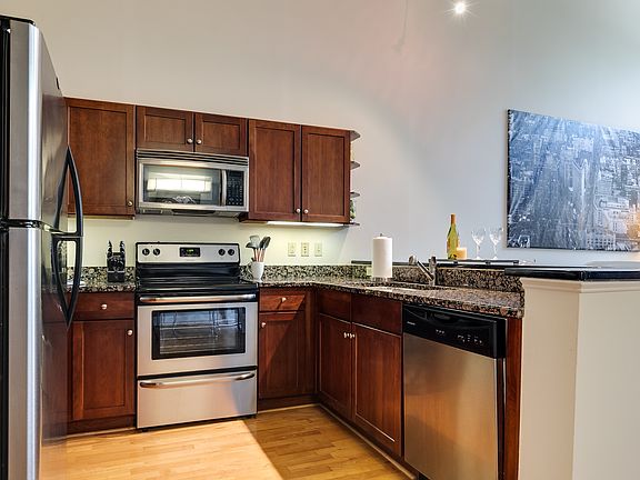 2nd image of 306 N 26th St APT 109