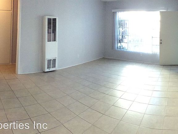 2nd image of 3868 Potomac Ave APT 05