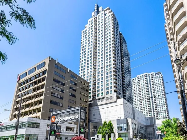 8 Hillcrest Ave, Toronto, ON