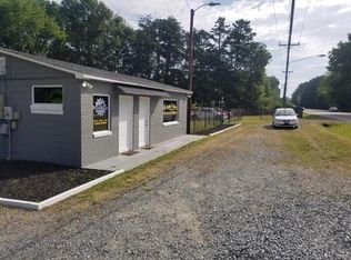 1219 Mount Holly Huntersville Rd, Charlotte, NC 28214