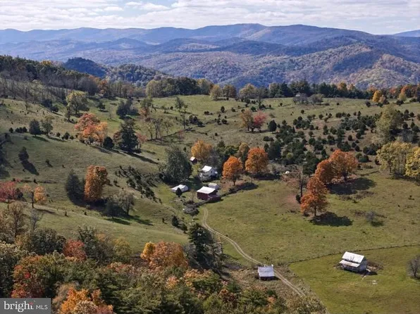 270 Dahmer Rd, Franklin, WV 26807
