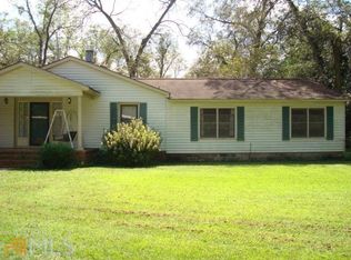 4000 Radium Springs Rd #B, Albany, GA 31705