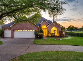 100 Clearview Dr, Bullard, TX 75757