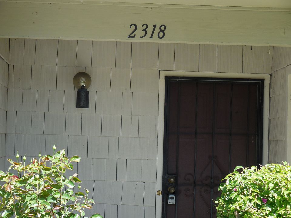 1st image of 2318 Lincoln Ave