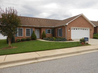 1272 Wexford Village Cres, Lenoir, NC, 28645