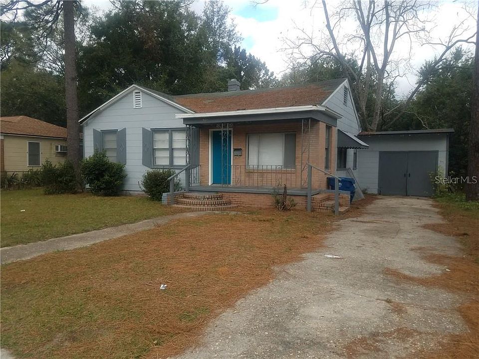 1st image of 921 Bunker Hill Blvd