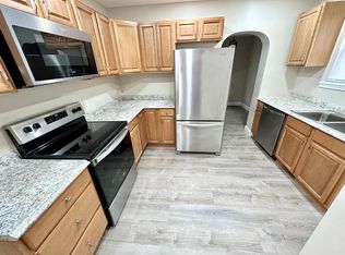 1702 12th Ave #A, Huntington, WV 25701