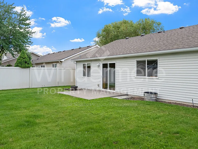 1702 N Aladdin Rd — Photo 25