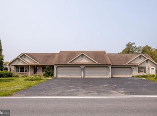 730 Junction Rd, Manheim, PA 17545