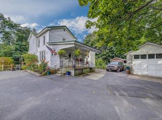 40 Orchard St, Westtown, NY 10998