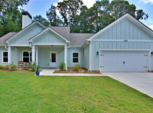 1608 Rock Springs Rd, Lavonia, GA 30553