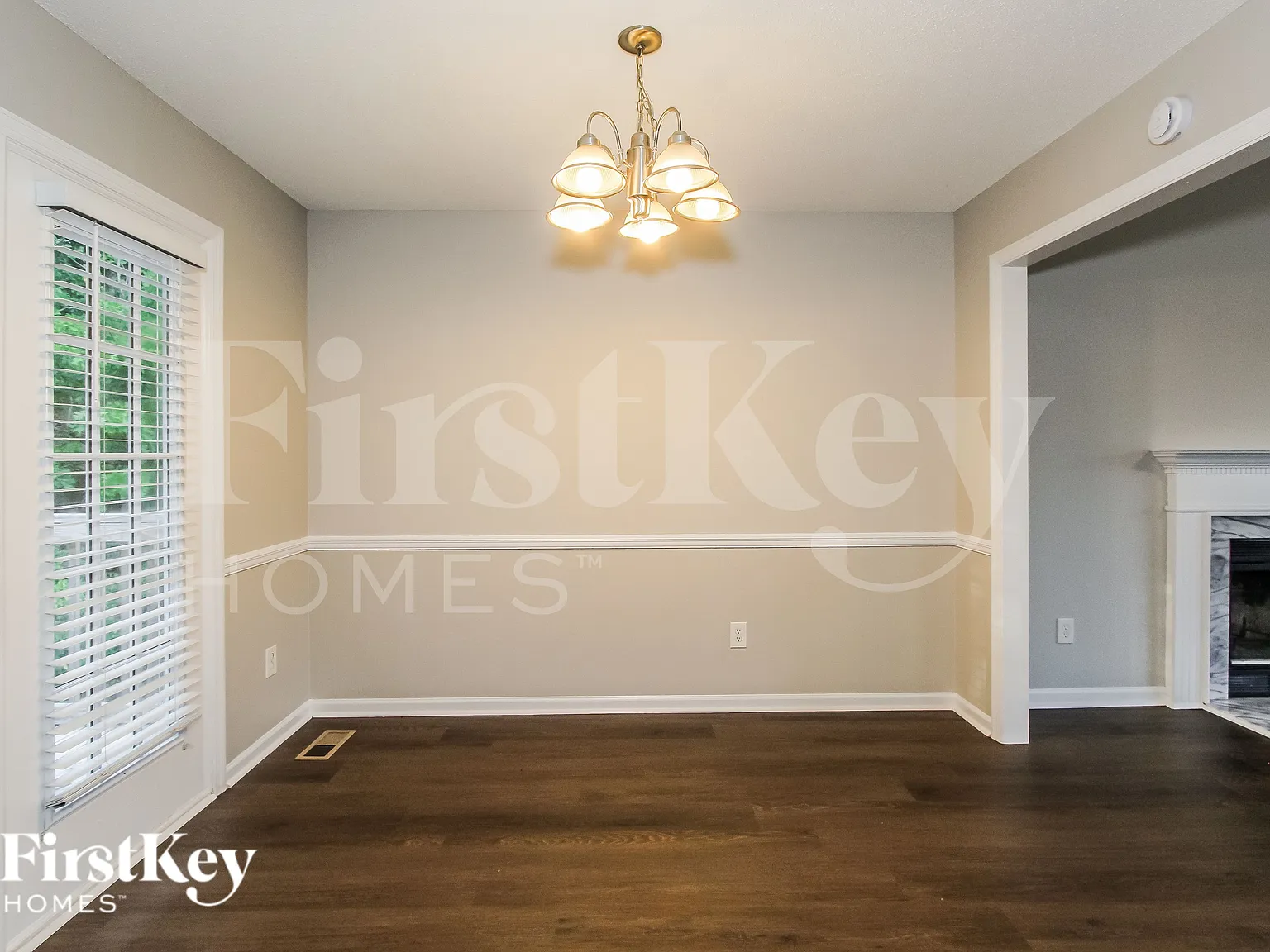 3 bed, 2.0 bath, 1486 sqft, $1,640 — Photo 4