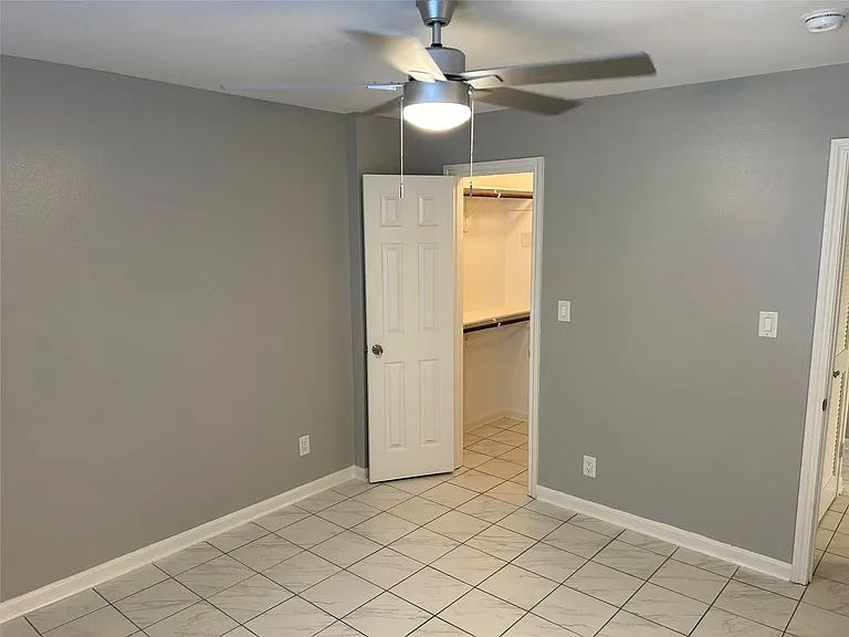 1880 White Oak Dr #103 — Photo 10