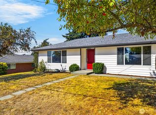 1550 NE 8th Avenue, Oak Harbor, WA 98277