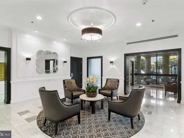 2001 Hamilton St APT 415, Philadelphia, PA 19130