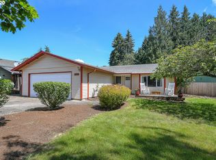 1100 NW Sluman Rd, Vancouver, WA 98665