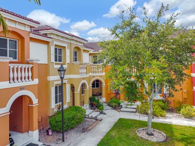 8900 SW 19th Street, Hollywood, FL, 33025
