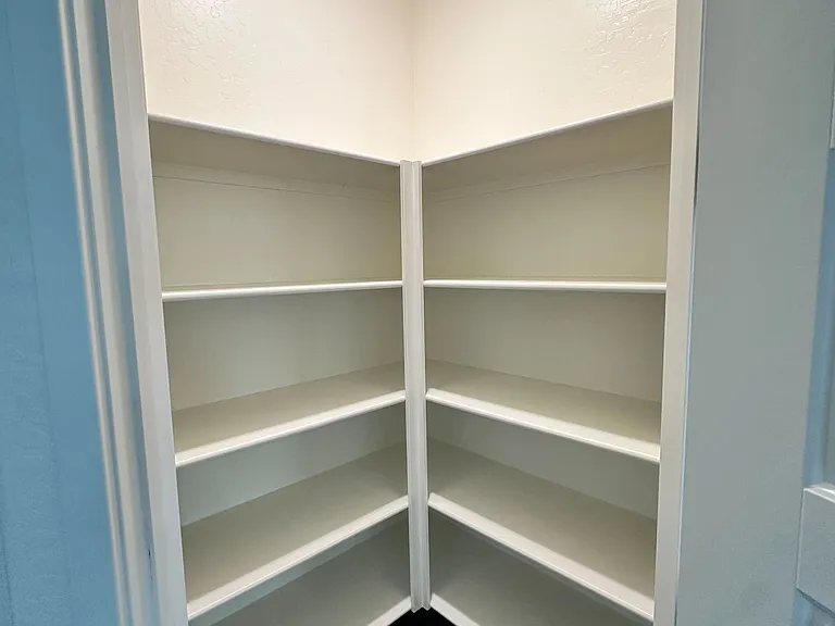 752 Stephanie Dr #2 — Photo 4