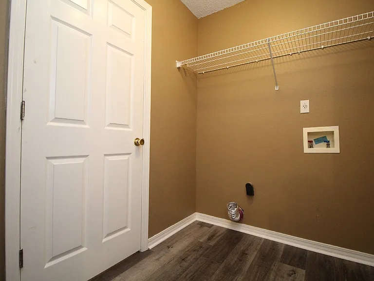 4319 Crosswinds Dr — Photo 20