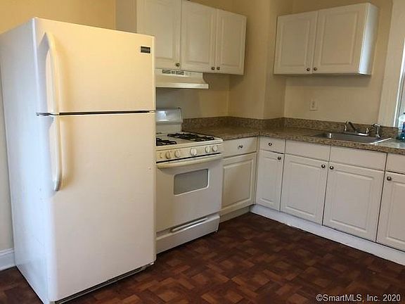3rd image of 27 Lenox Ave