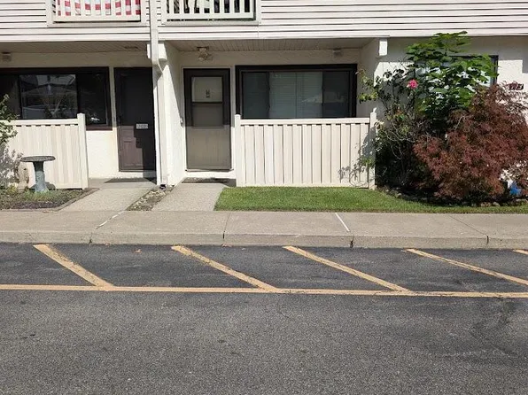 171 Winding Woods Loop, Staten Island, NY 10307