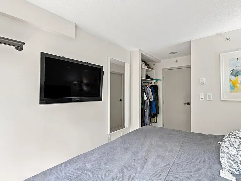 1082 Seymour St #212 — Photo 14