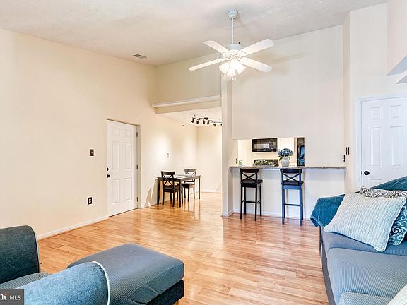 5th image of 6450 Green Field Rd #3-310