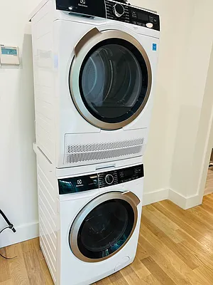 Rented by null | media 58