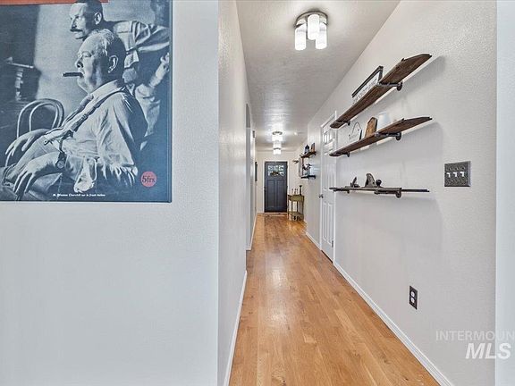 4th image of 17689 N Weiser Rd