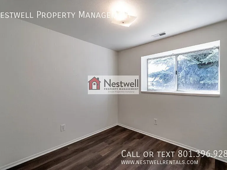112 N 350 W #4D — Photo 9