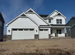 1960 Tamarack Rd, Carver, MN 55315