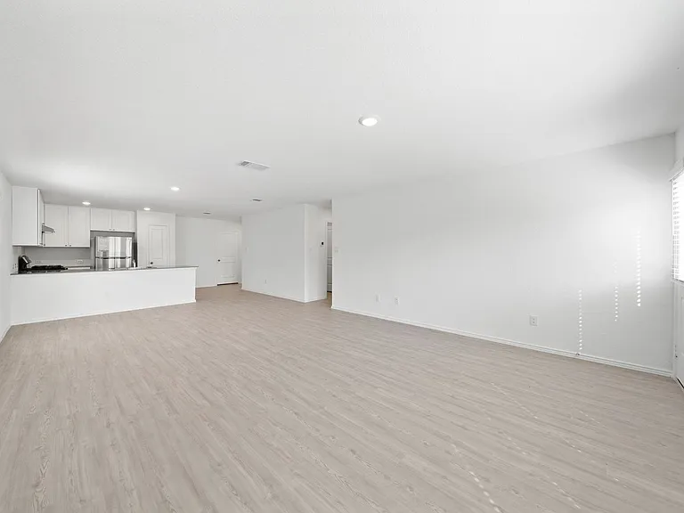 9311 Selene Pl — Photo 7