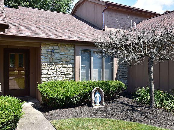 2nd image of 135 Winding Way
