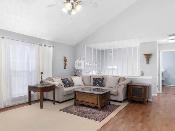 1775 Stoneoak Cir, Lawrenceville, GA 30043